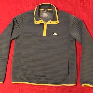 LL Bean pull over